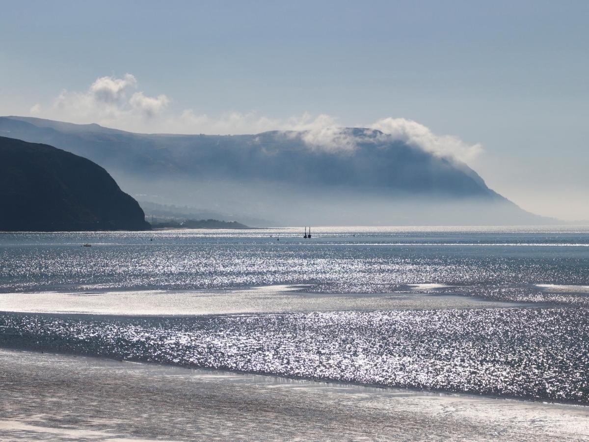 Bryn Tirion - Penrhynside Βίλα Conwy Εξωτερικό φωτογραφία